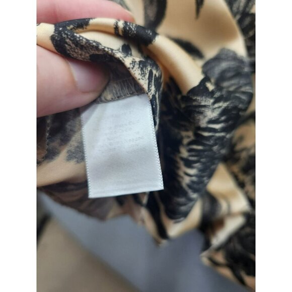 Talbots Womens Sleeveless Floral Print Blouse Size 6 Beige & Black Polyester Ble - Picture 5 of 6